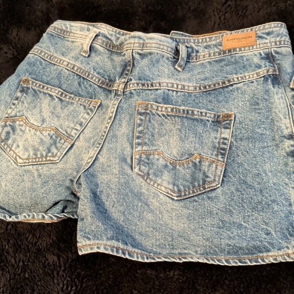 Chevignon Blue Denim Booty Shorts - Picture 3 of 3